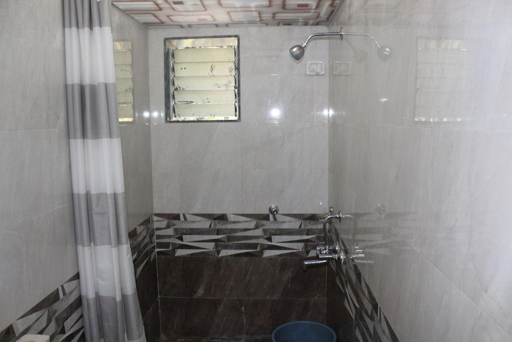 Hotel Sea Sands Mumbai Exterior photo
