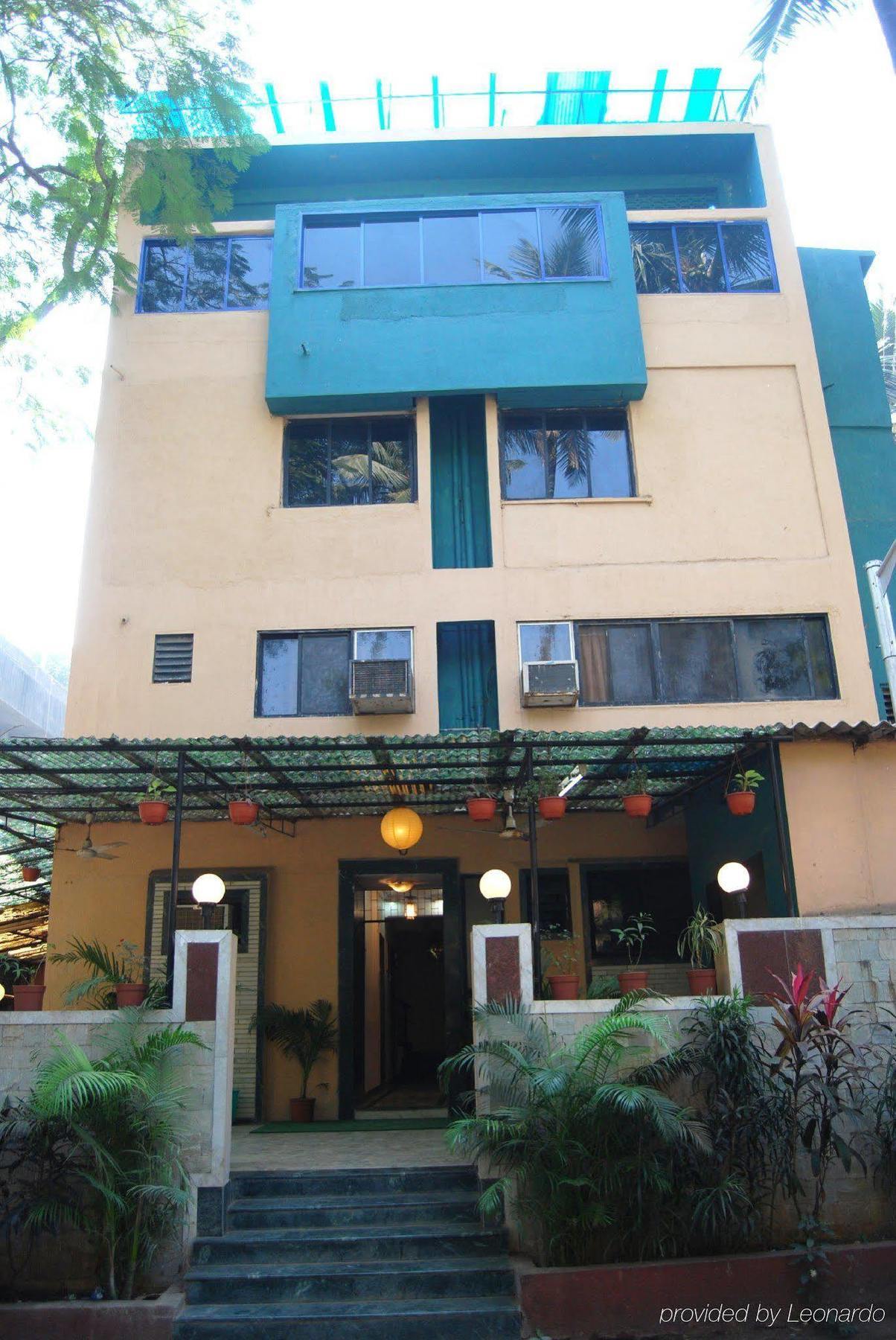 Hotel Sea Sands Mumbai Exterior photo