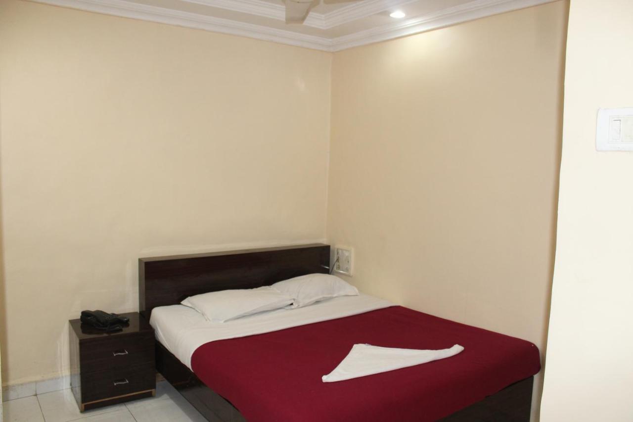 Hotel Sea Sands Mumbai Exterior photo