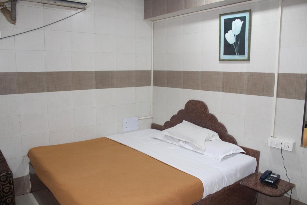 Hotel Sea Sands Mumbai Exterior photo